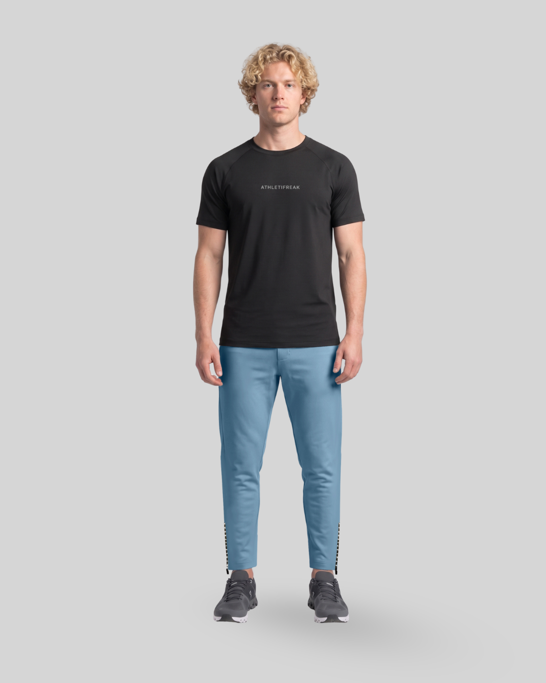 [CORE] Thrive Joggers - Cloud