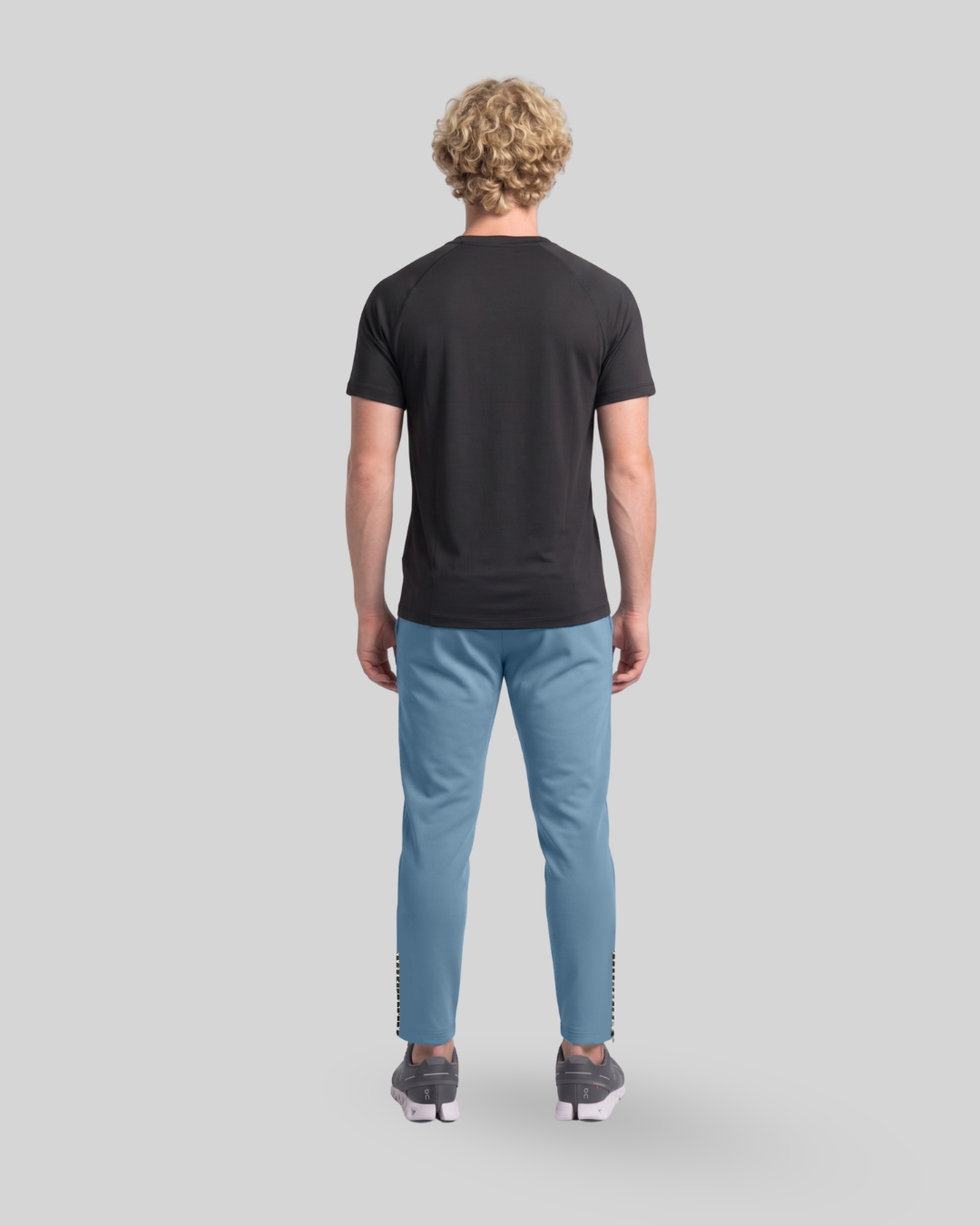[CORE] Thrive Joggers - Cloud-3