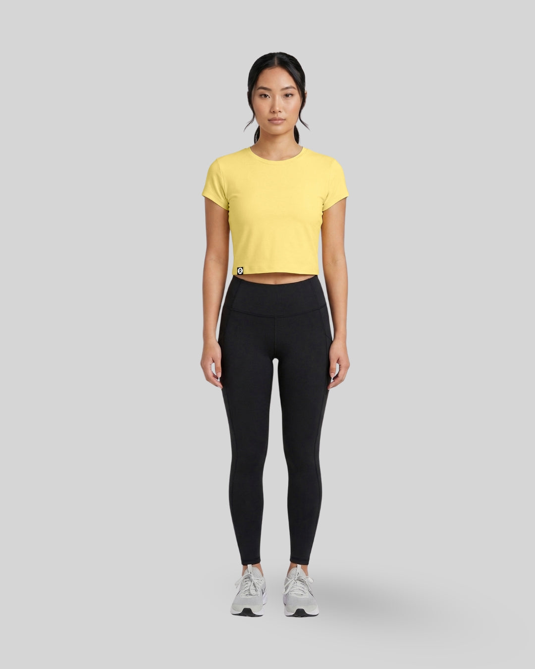 [INFINITECH] Training Crop Tee - Pannacotta-1