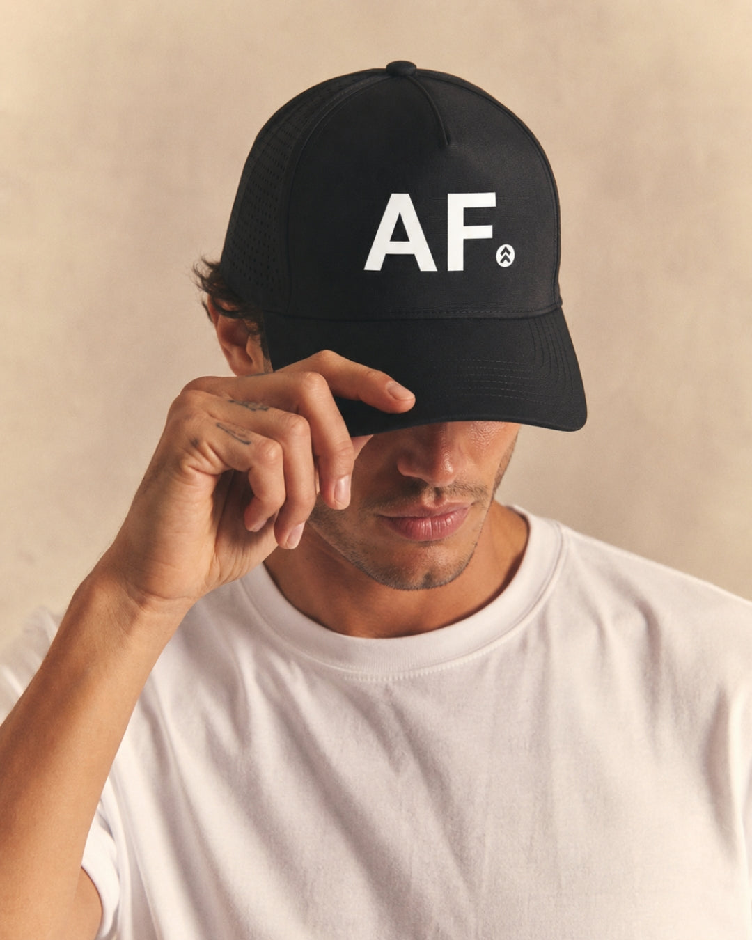 [GIVE AF] Trucker Hat - Black