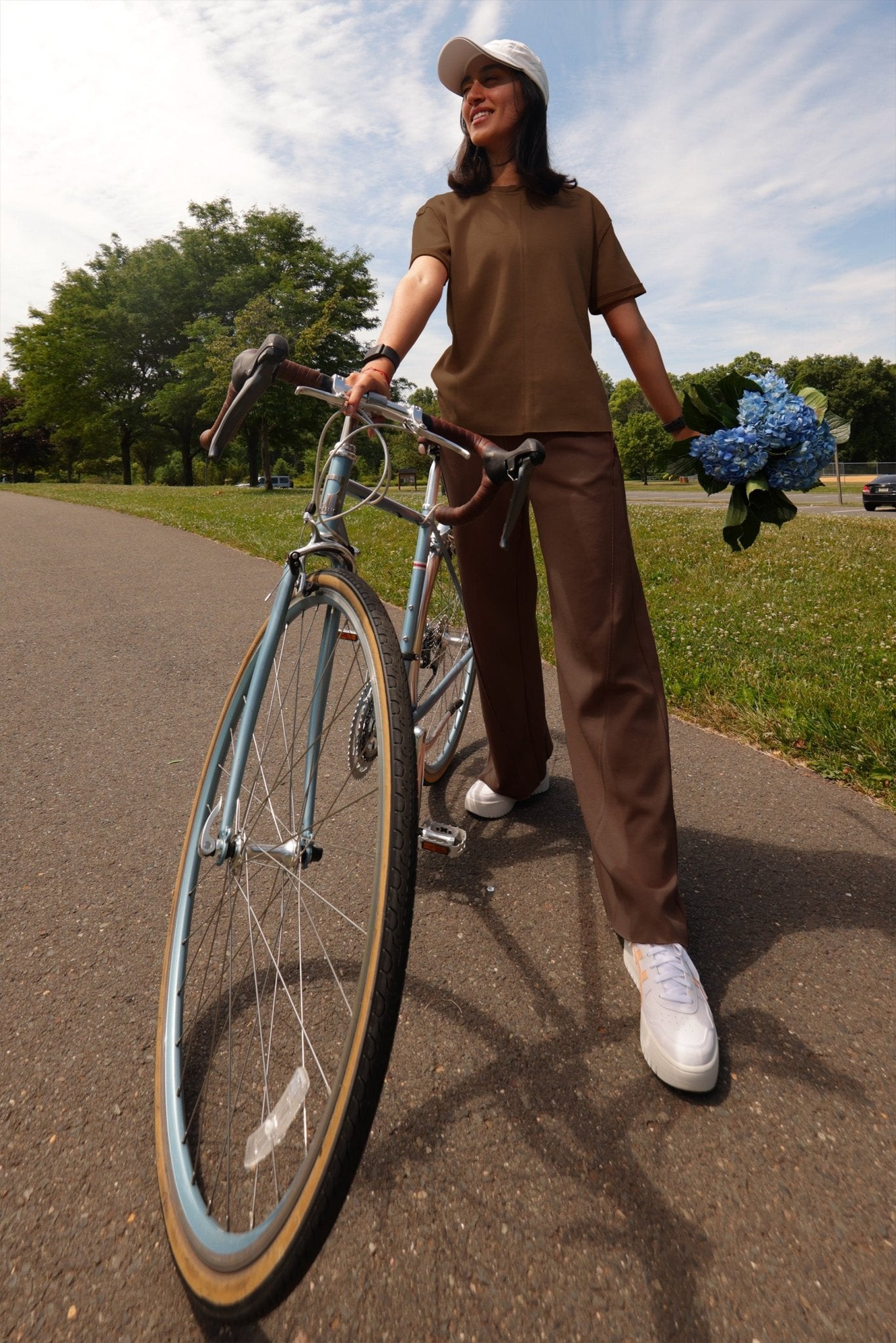 [EASYLUXE] Unwind Tee - Espresso - Tee - Athletifreak | Athletic & Gym Wear, Athleisure