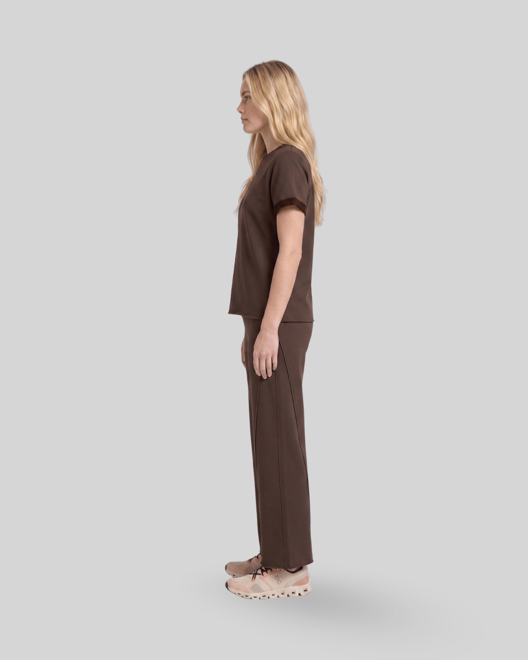 [EASYLUXE] Unwind Tee - Espresso - Tee - Athletifreak | Athletic & Gym Wear, Athleisure