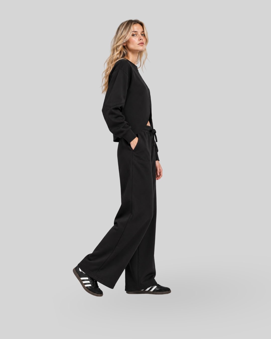 [ULTRALUX] Crossover Sweatshirt - Black - Sweatshirts - Athletifreak | Athletic & Gym Wear, Athleisure